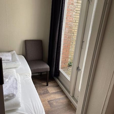 Brink 9B Villa De Koog  Bagian luar foto