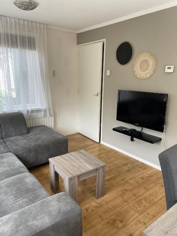 Brink 9B Villa De Koog  Bagian luar foto